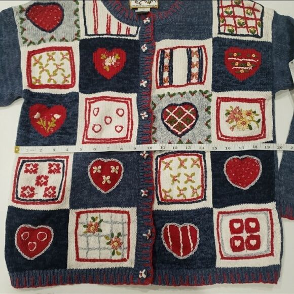 Vintage Heriloom Collectibles Valentine Heart Knit Cardigan Sweater - Picture 9 of 15